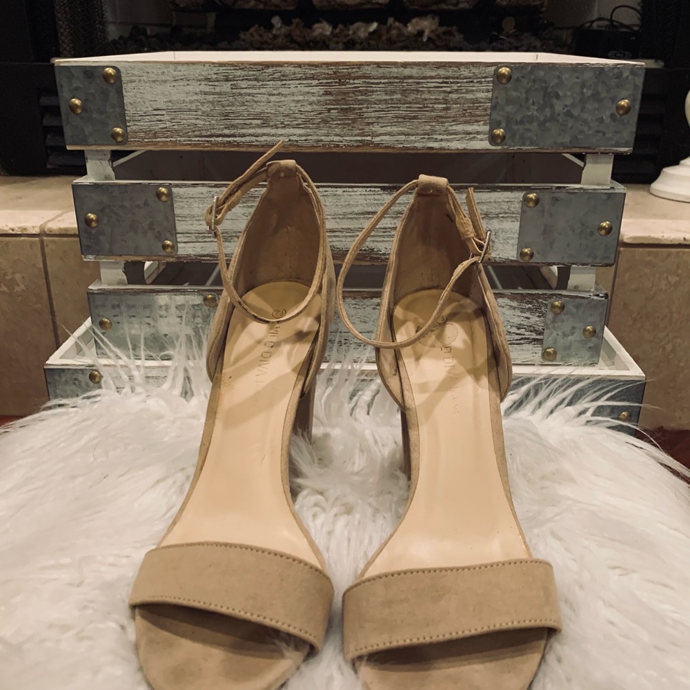 Heels Bundle - Picture 4 of 13